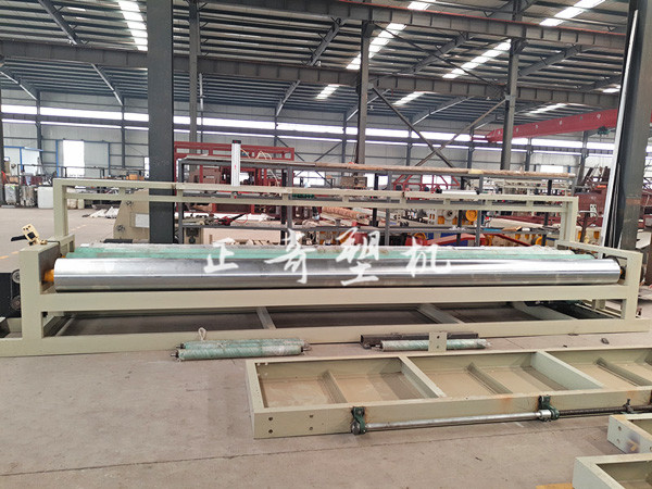 Three-layer co-extrusion wide-width film machine testing in the factory